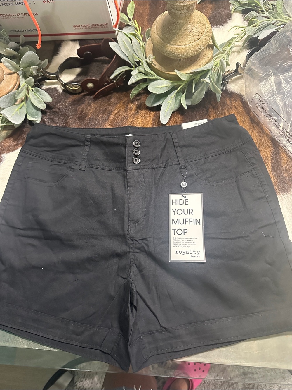 NWT Royalty For Me Black High-Waist Casual Women's Shorts